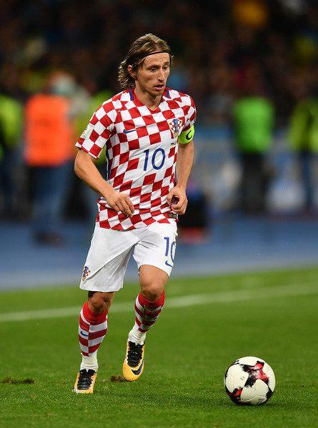 瑞天空：布莱顿2026年可能会考虑对巴莱巴约8500万欧的报价