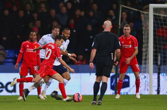 自我勉励，内马尔在社交媒体上晒出科比的经典照片